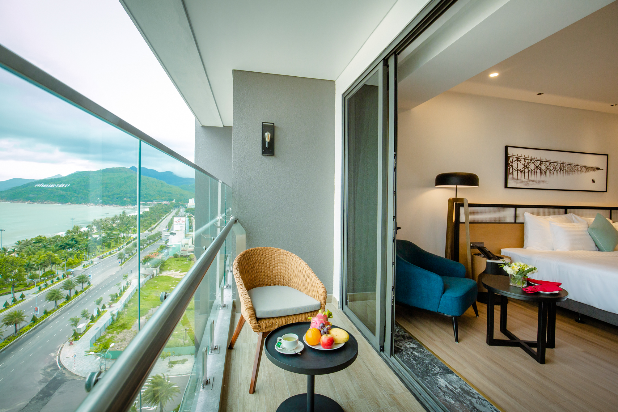 Deluxe City View - ảnh 3