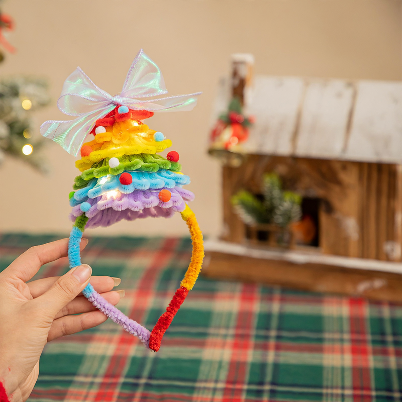 DIY Christmas Tree Table Decoration from Bendable Plush