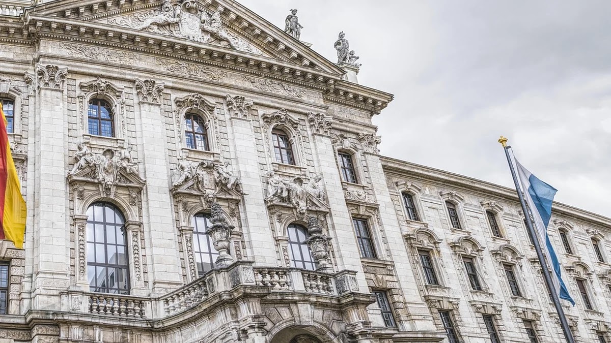 재판이혼 소송 절차 단계별 준비 서류와 대응 전략