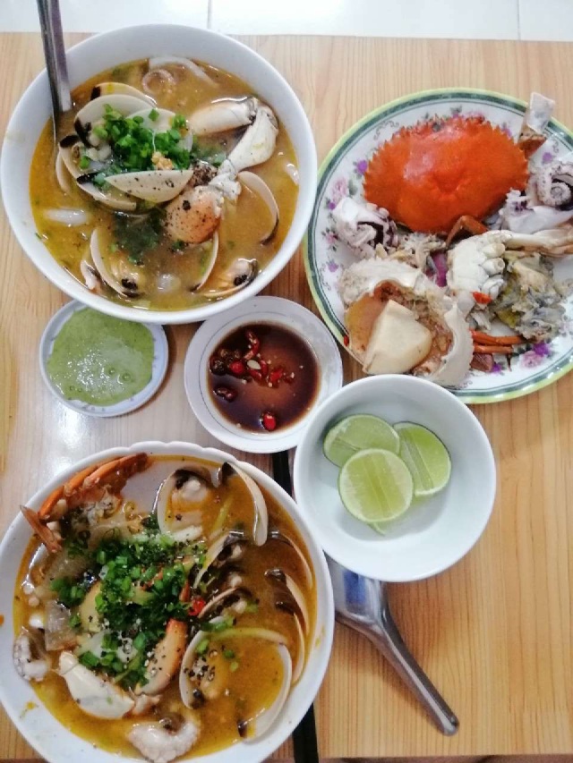 Bánh Canh Cua Hải Sản