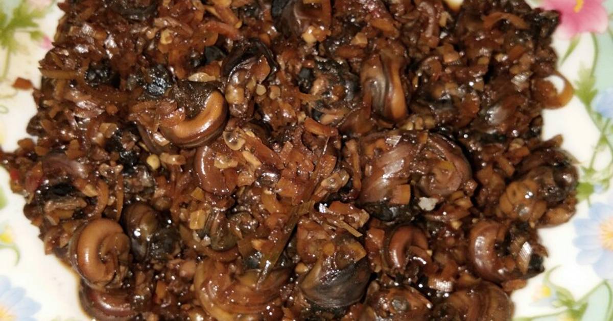 Ốc đắng kho sả ớt