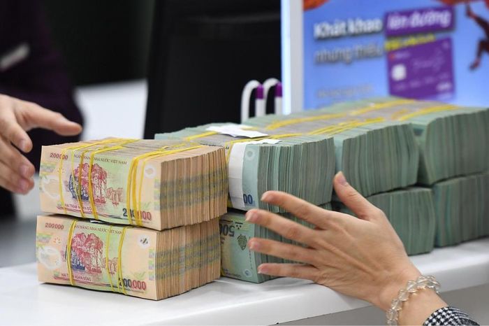 NHNN giữ ổn định thị trường trước áp lực lãi suất huy động vượt 9%/năm - Đài Phát thanh và truyền hình Hà Nội
