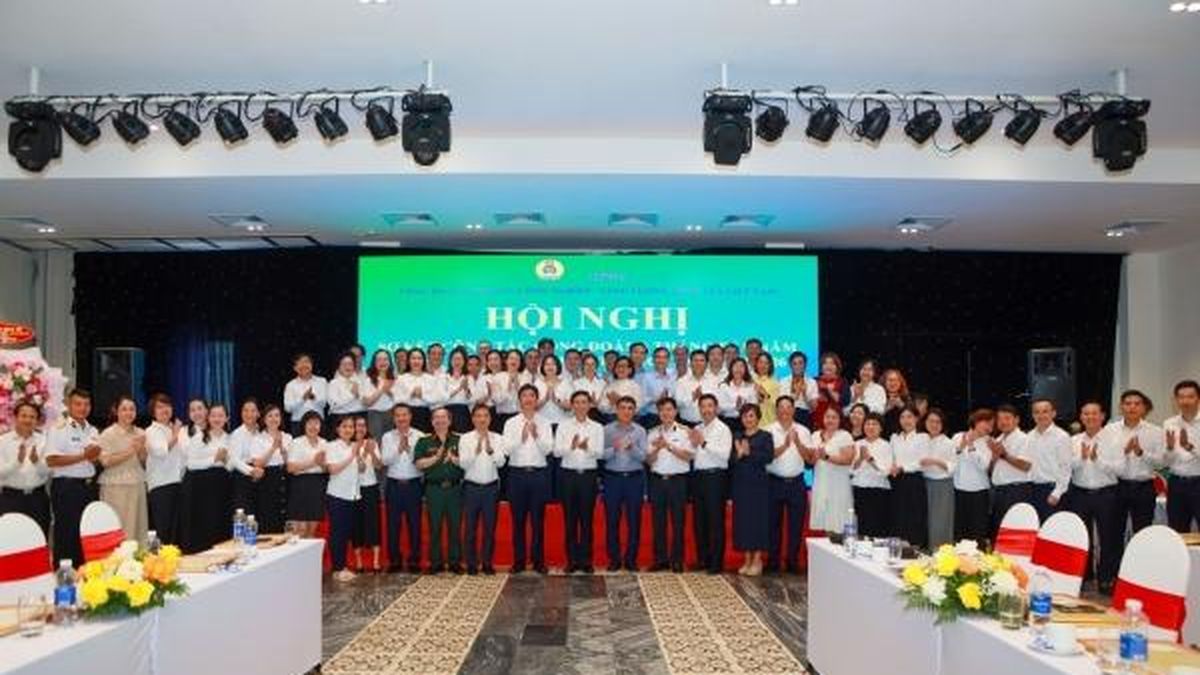 [VIDEO] Công đoàn Petrovietnam sơ kết công tác 6 tháng đầu năm 2026 - Tạp chí Petrotimes