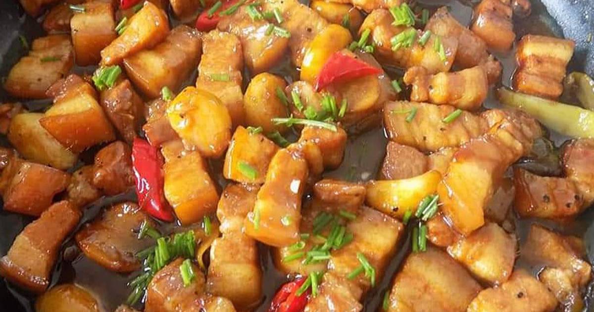 Thịt ba chỉ rim tỏi