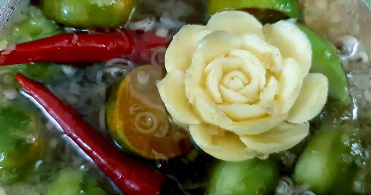 Chân gà ngâm xoài keo