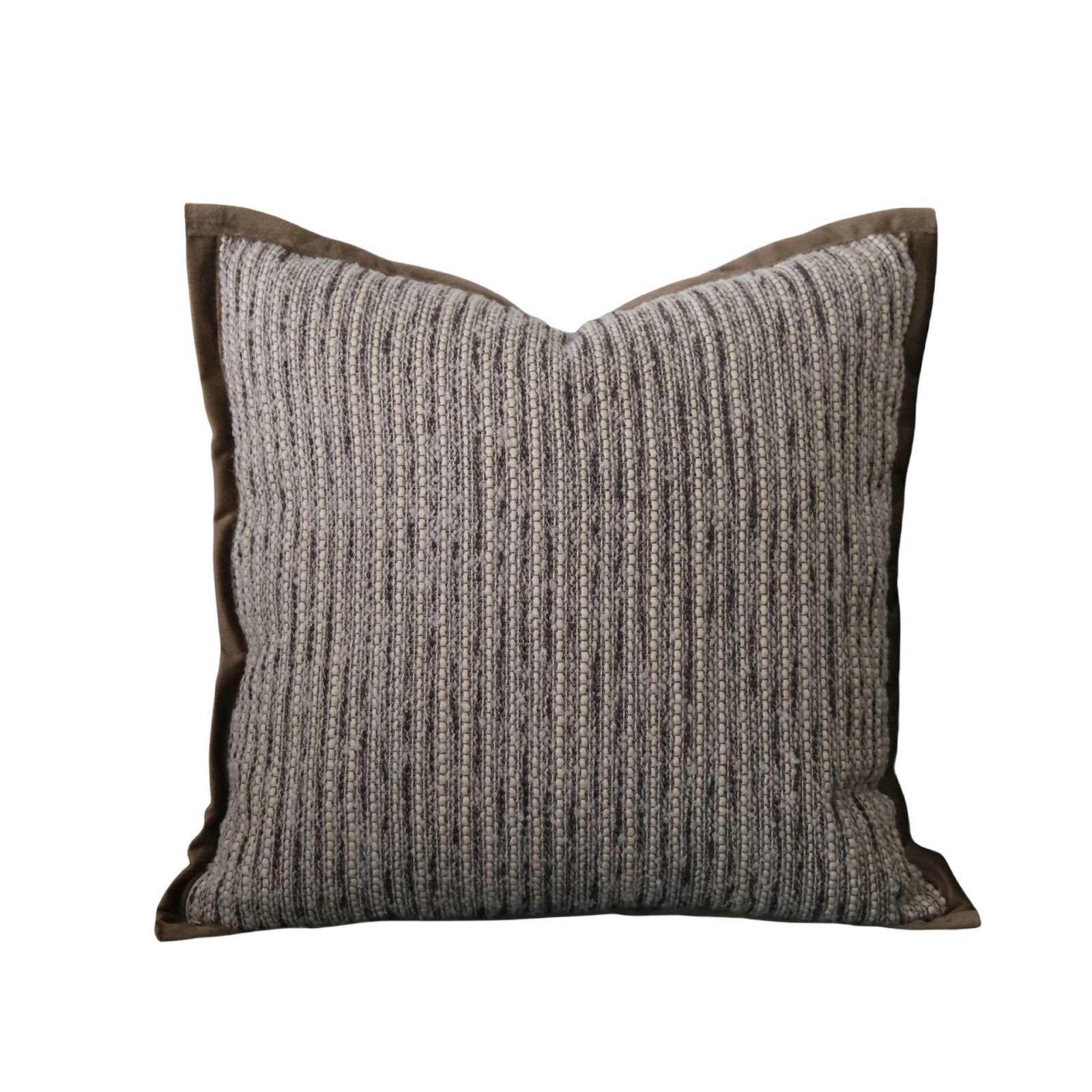 Decorative pillow with knitted cover, 30–50 cm