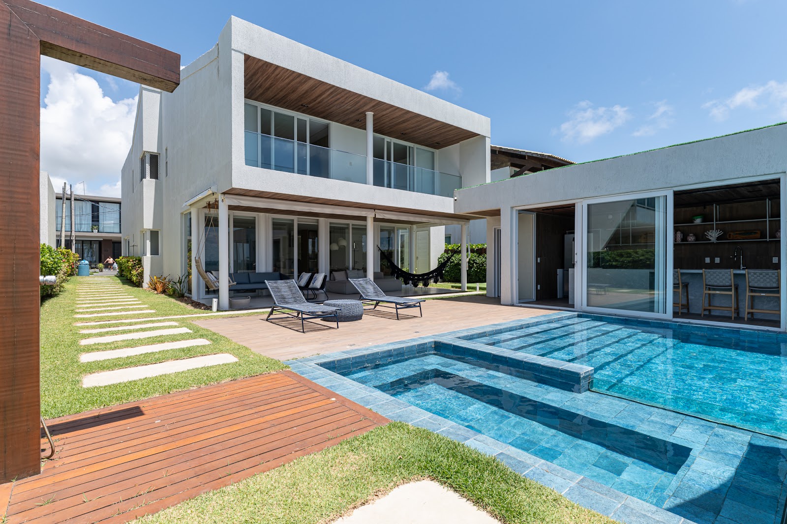 Casa Quattro Beira-mar | 08 quartos | Muro Alto - PE 3