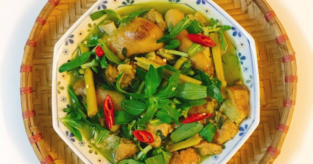 Chân giò lợn nấu giả cầy