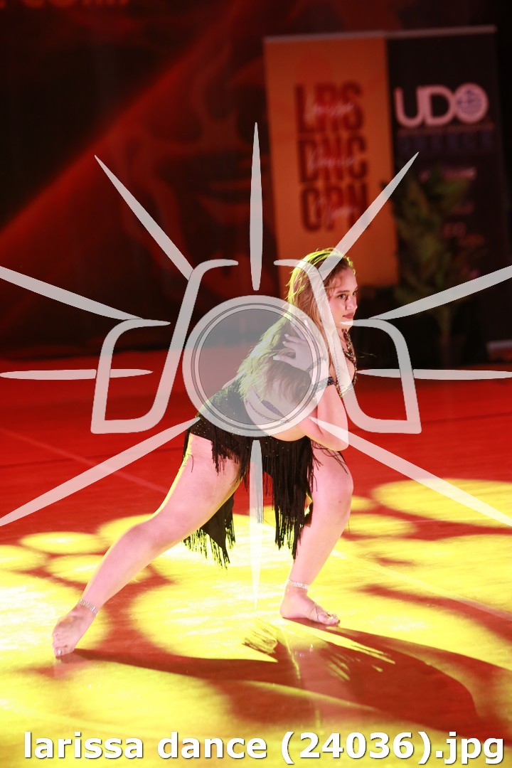 larissa dance (24036).jpg