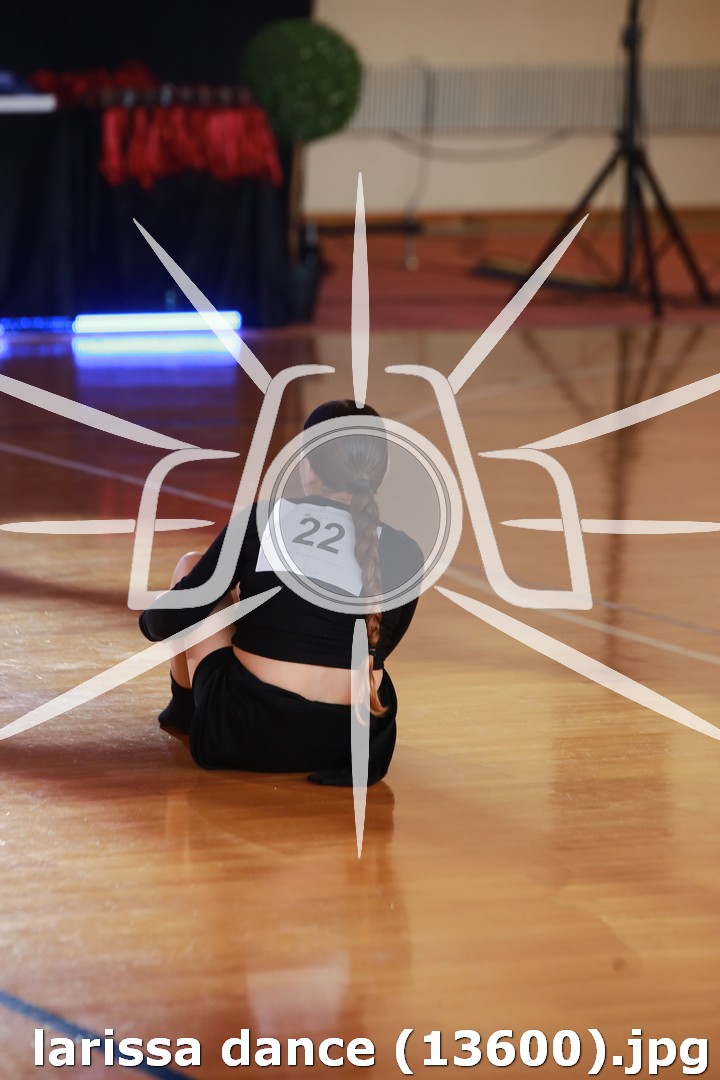 larissa dance (13600).jpg