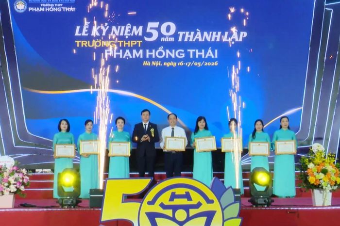 Trường THPT Phạm Hồng Thái – Tự hào truyền thống, vững bước tương lai - Đài Phát thanh và truyền hình Hà Nội