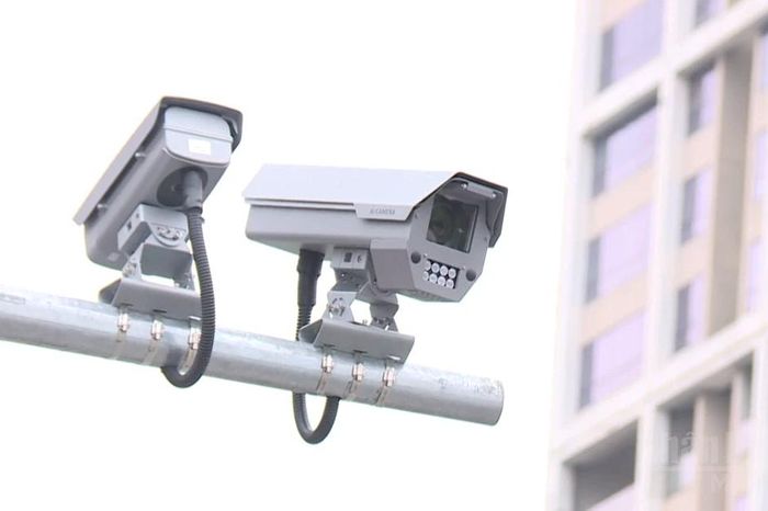 [Video] Hà Nội triển khai camera tự động nhận diện phương tiện vào vùng phát thải thấp - Báo Nhân Dân