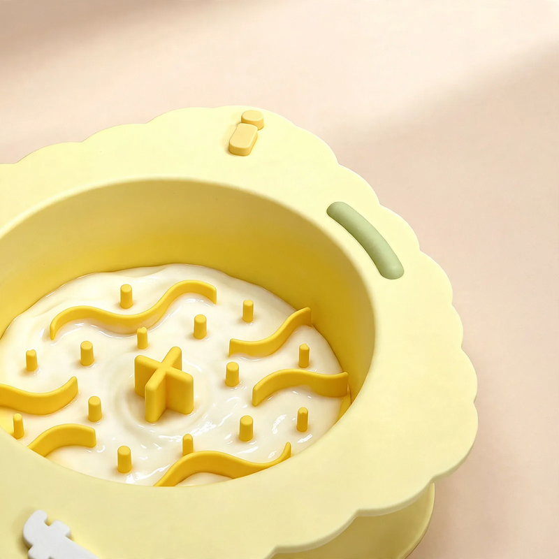Silicone Feeding Mat for Pets with Suction Cup