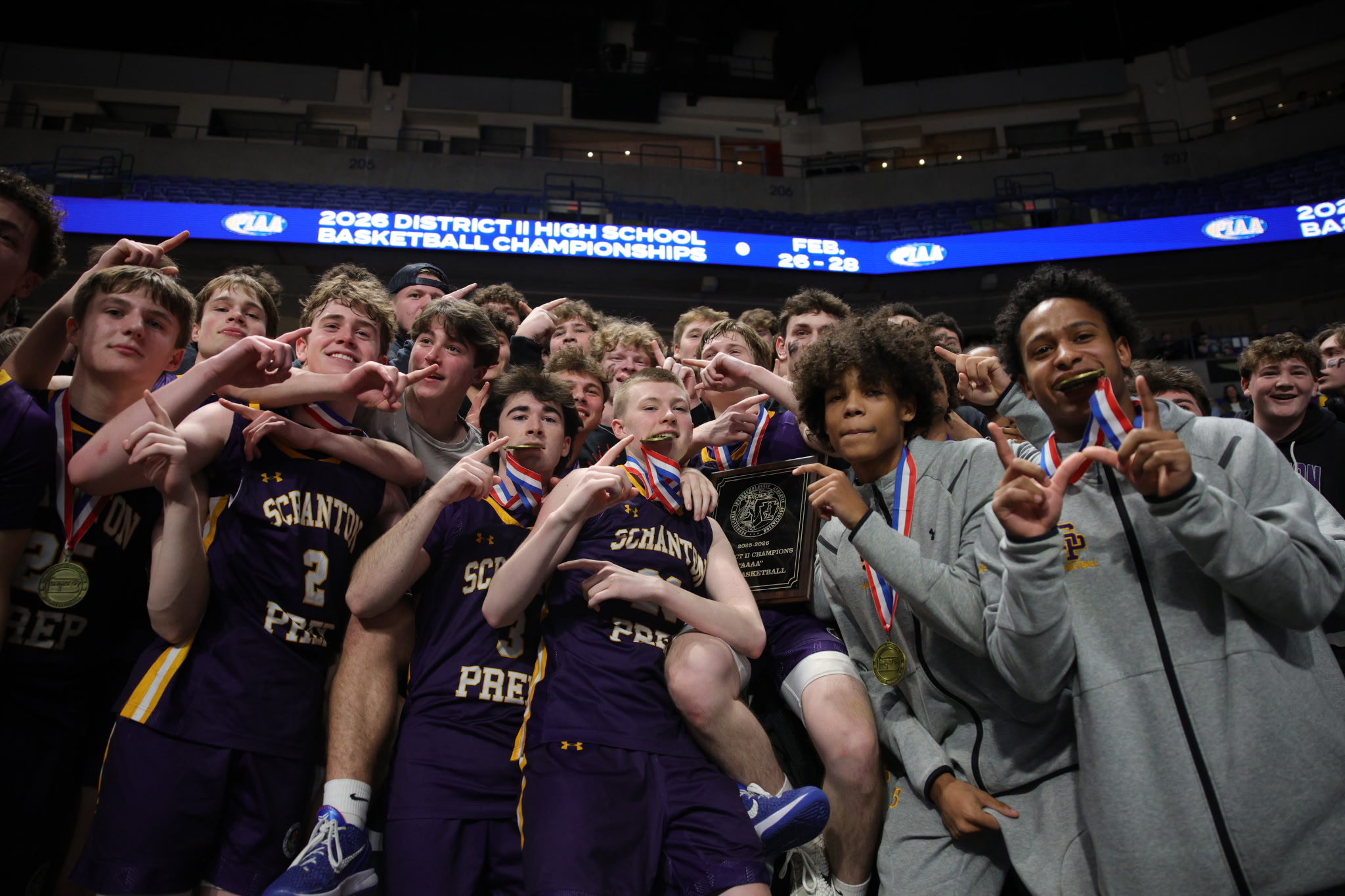 Skoff’s 28 Powers Scranton Prep Past Dallas for 4A District Title