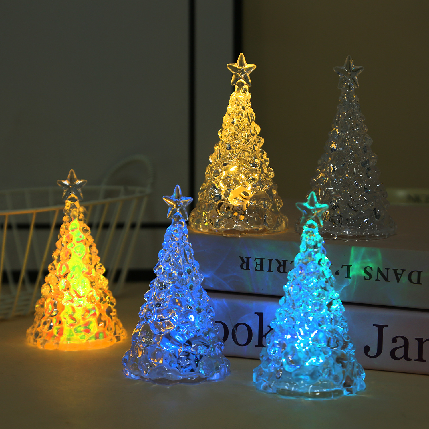 LED night light in star Christmas tree shape