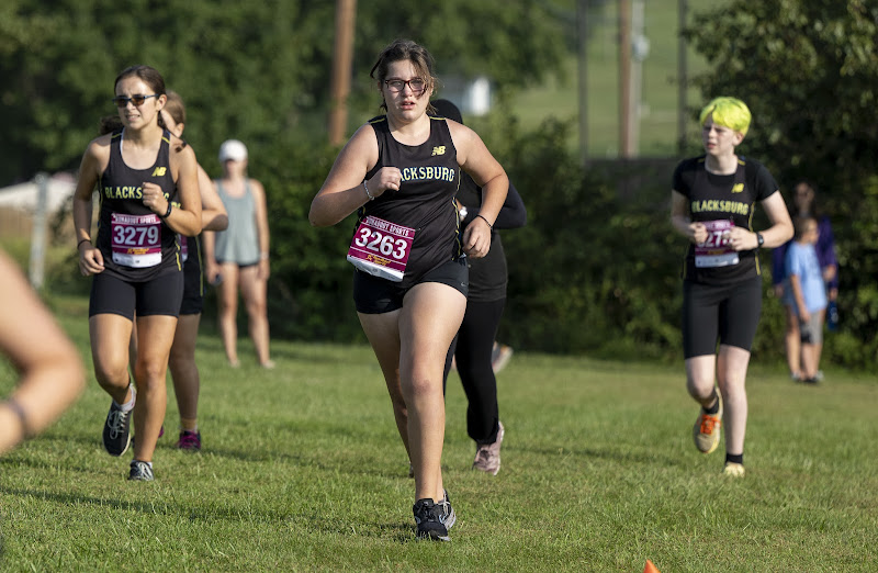 Photo from MS: Cross Country of Lacy Beckett