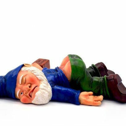 Dekorative Wichtelfigur aus Kunstharz