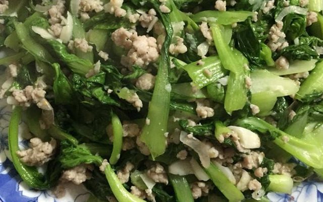 Cải Thìa Xào Thịt Bằm