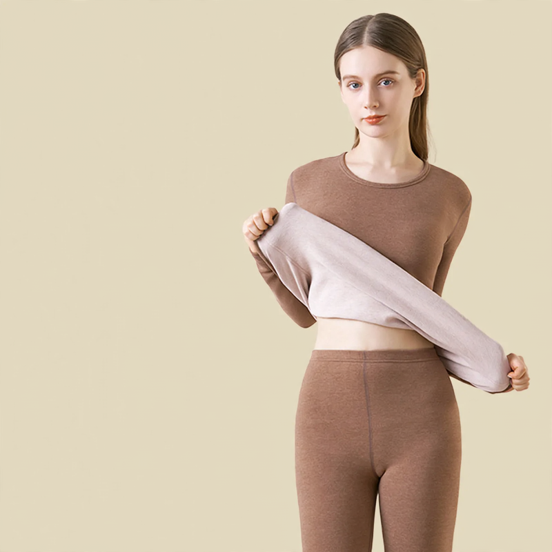 Women's thermal set, self-heating, with round neckline