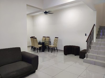 Townhouse Semi Furnished Bandar Puteri Bangi — foto 3/10