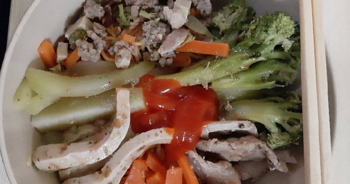 Mì xào dọn tủ lạnh😋
