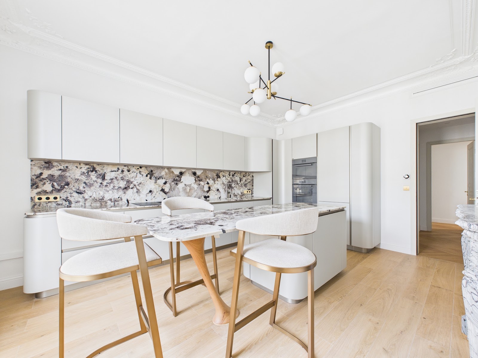 location — 123 rue de Longchamp, 75116 Paris — photo 28/30