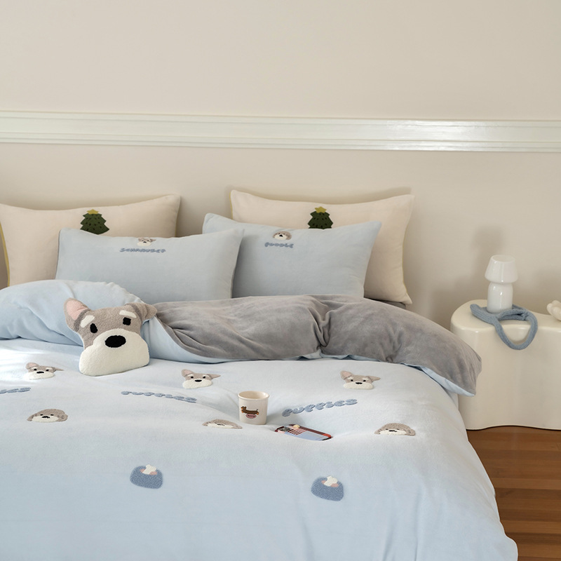 Cartoon milk fiber bedding set, 4 pieces, warming