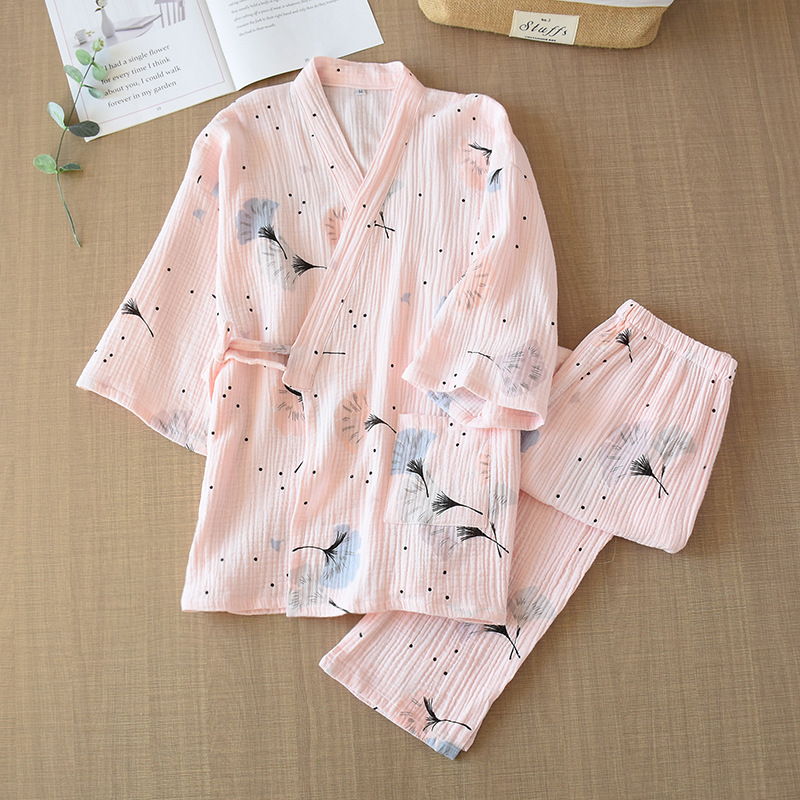 Damen-Kimono-Hausanzug aus Baumwoll-Musselin mit Ginkgo-Muster