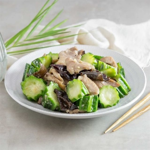 Thịt Heo Xào Mướp Khía