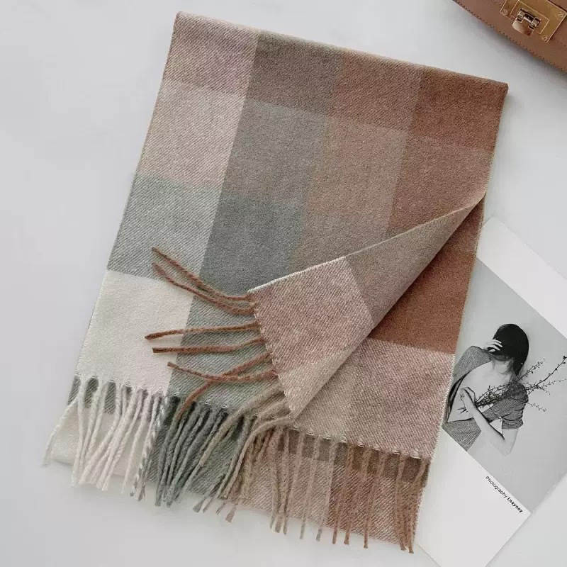 Plaid scarf in retro style for women and men