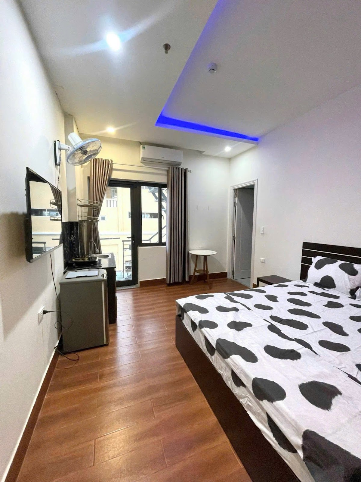 Trống Studio 403 – Khuê Mỹ Đông 7 2