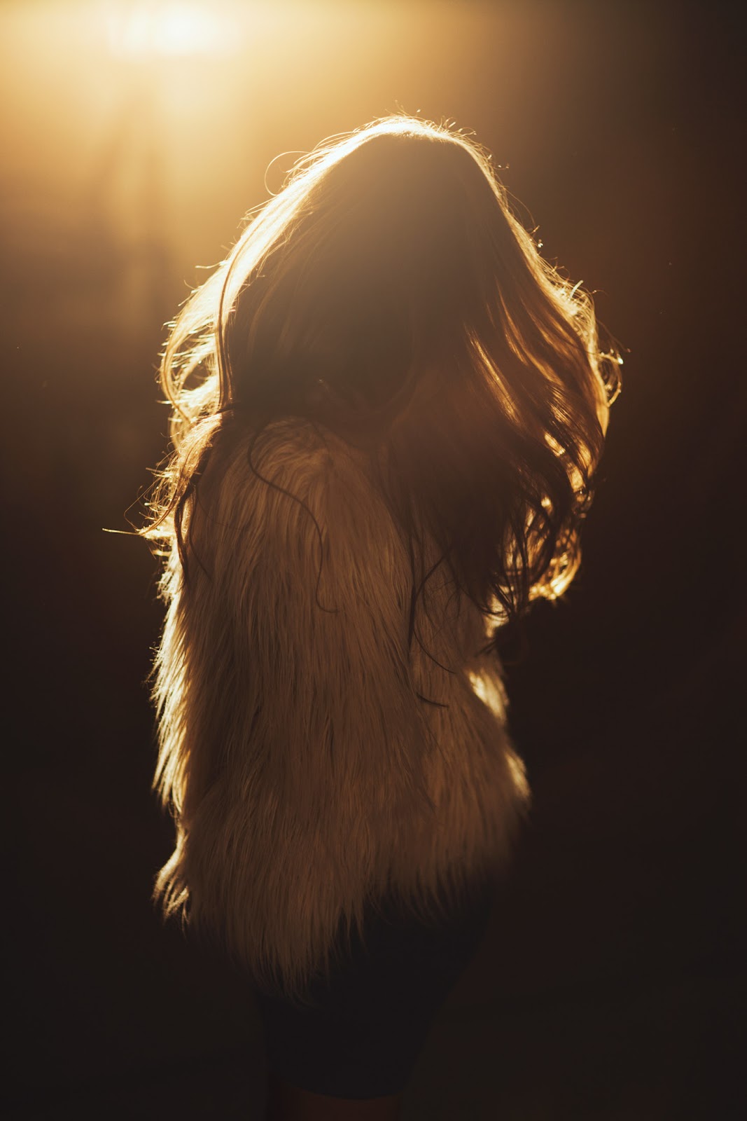 Alice Schmitt Riffel em ensaio de debutante com luz gr�fica