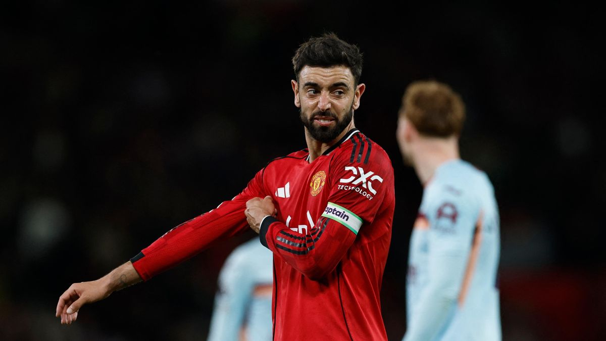 Bruno Fernandes phản pháo Roy Keane - Tạp chí Tri thức