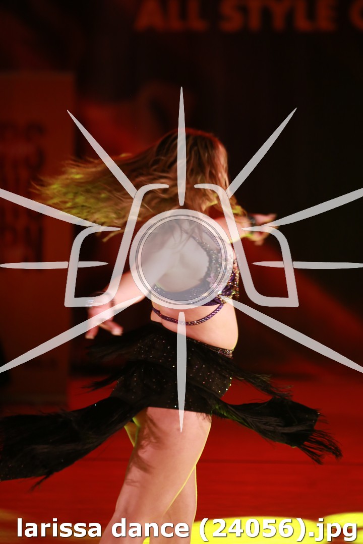 larissa dance (24056).jpg