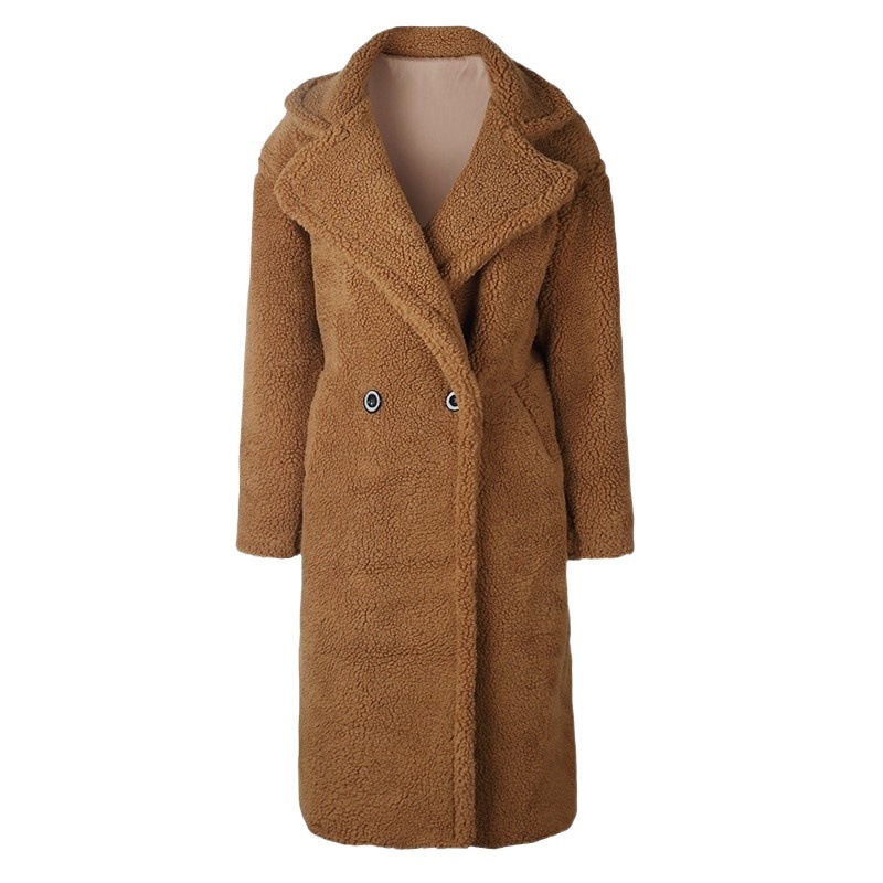 Long coat made of lambswool and coral fleece