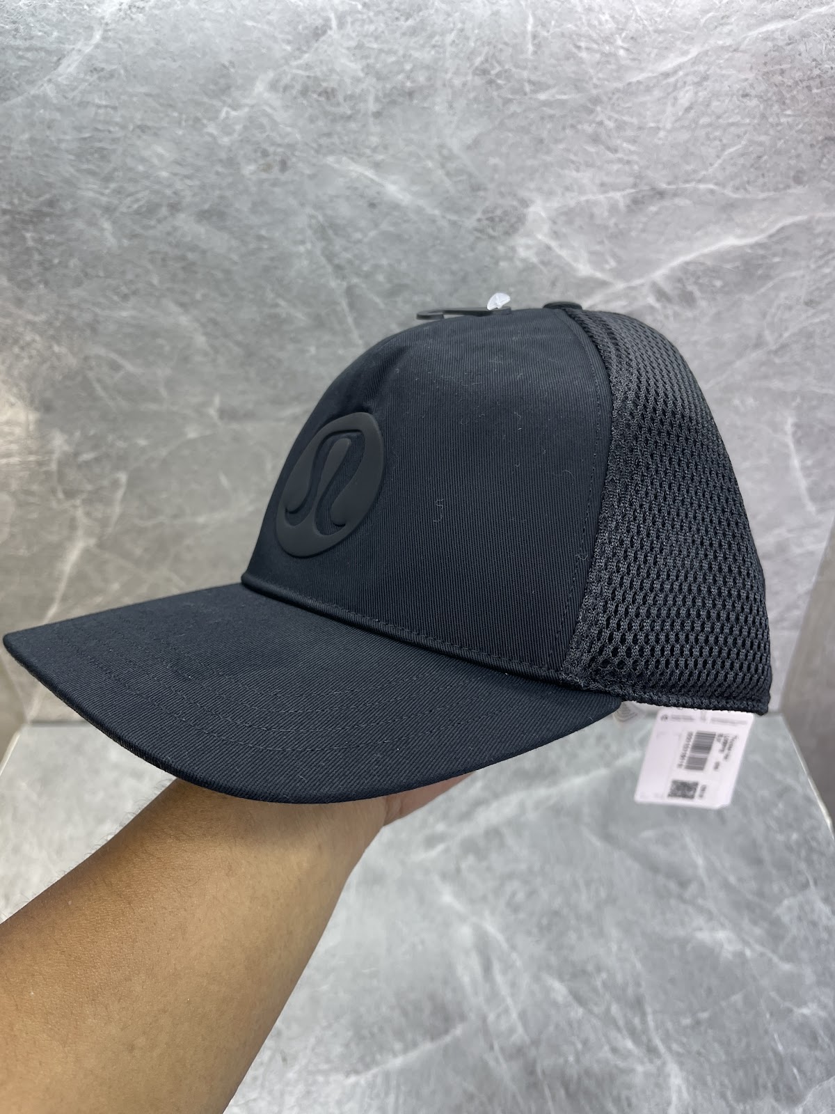 LuluLemon Hat Trucker Black S/M #046