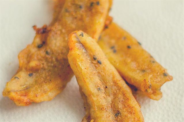Chuối Chiên Mè Đen Kiểu Thái