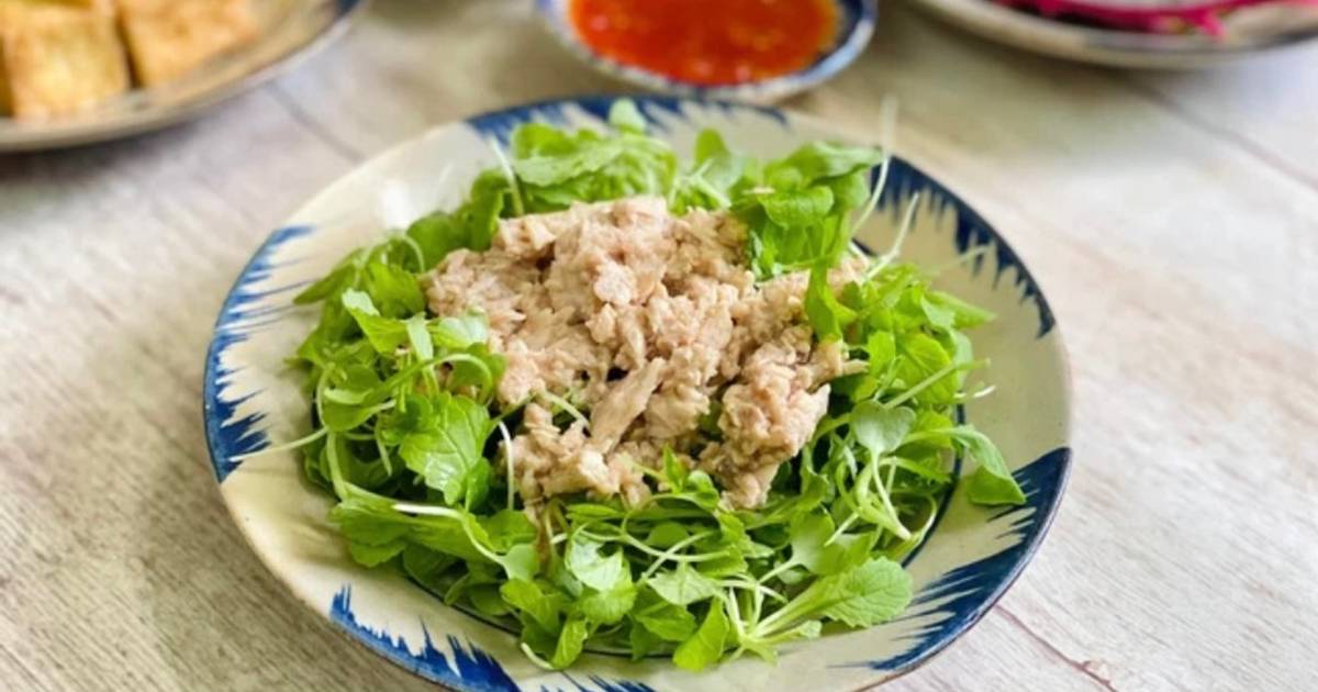 Salad Cải Non Cá Ngừ Ngâm Dầu