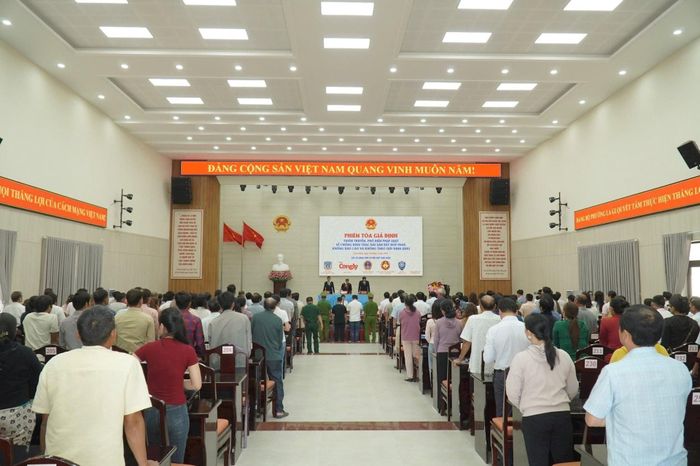 Ý nghĩa từ phiên tòa giả định - Báo Công Lý