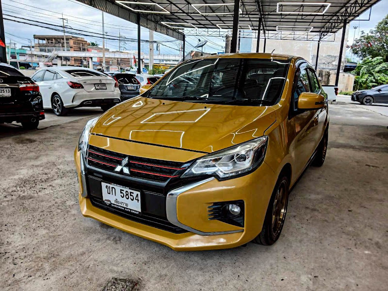 MITSUBISHI MIRAGE