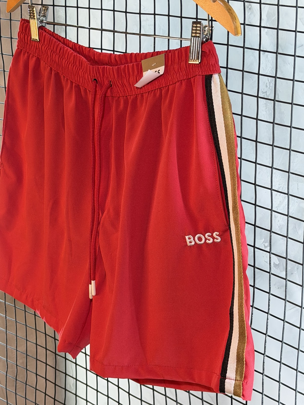 Bermuda_Boss_Vermelha - Imagem 2