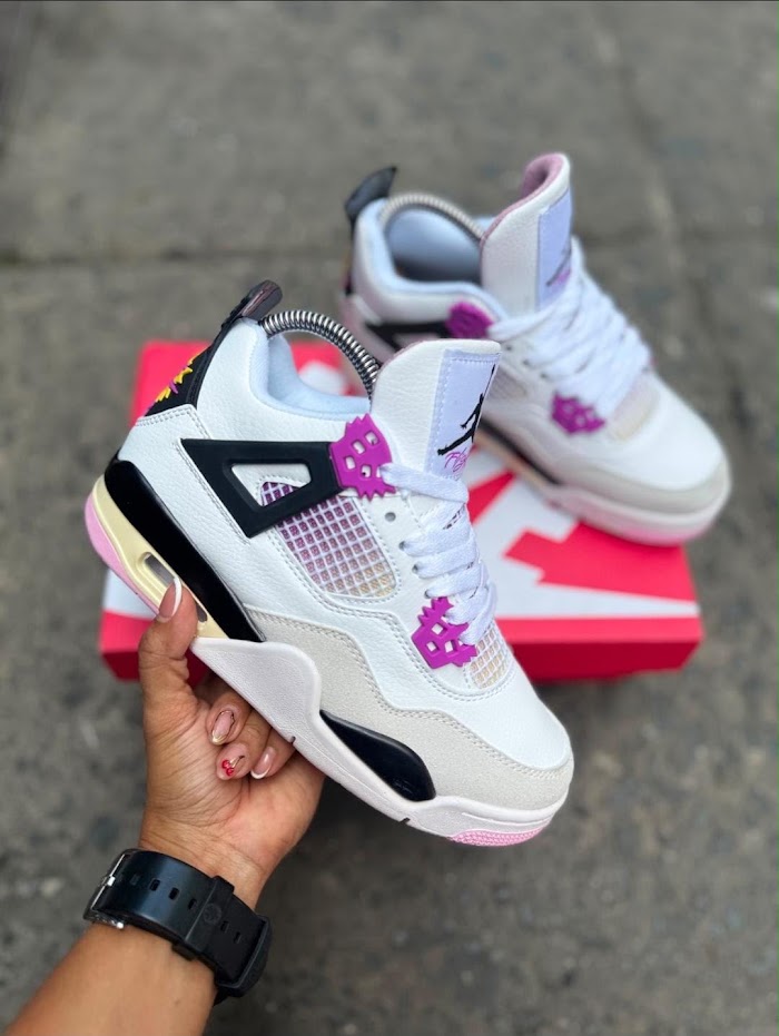 Jordan 4 Blanco Morado Rosa