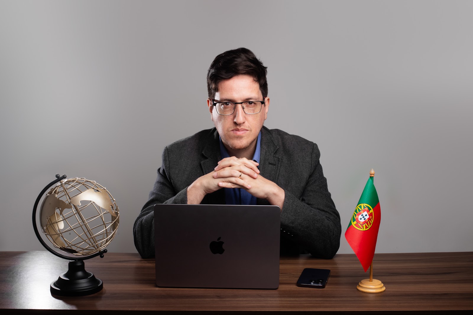 Dr. Rodrigo Vicente — Vicente & Souza Advogados