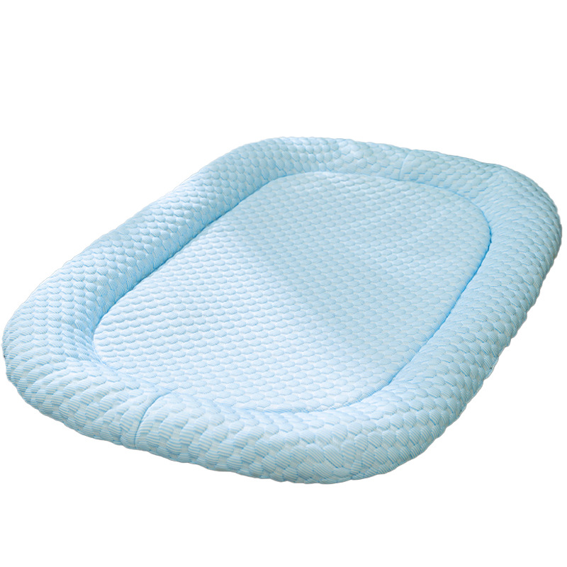 Atmungsaktives Haustierbett aus Polyester