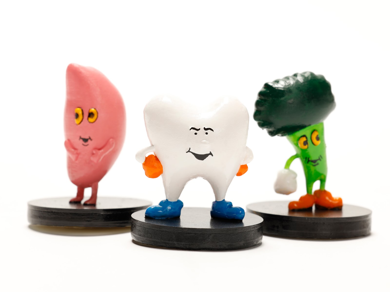 キャラクターイラストのデフォルメ表現を考慮した立体化-thumb-1