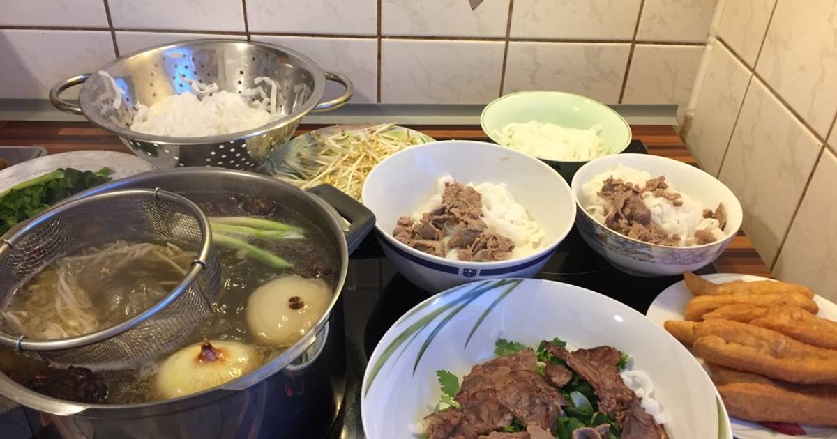 Nước dùng phở bò