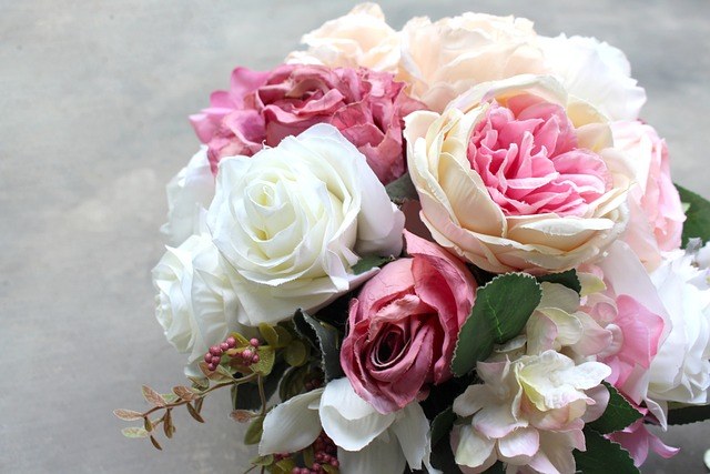 Giấy Nhún là gì? Gợi Ý Sản Phẩm Thủ Công Từ Giấy Nhún và Tiềm Năng Ứng Dụng