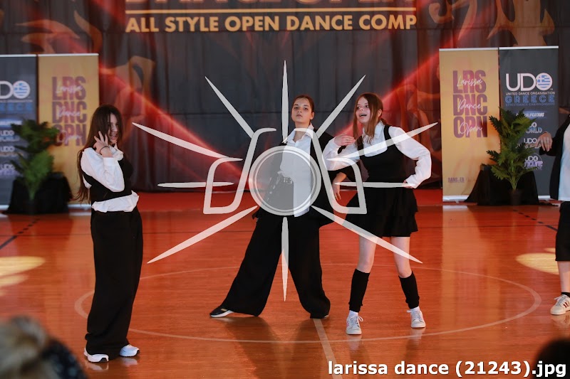 larissa dance (21243).jpg