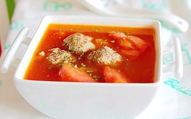 Canh Bò Viên Nấu Cà Chua