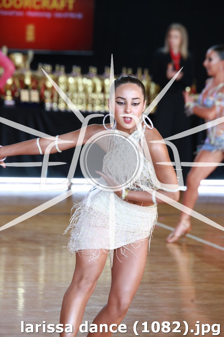larissa dance (1082).jpg